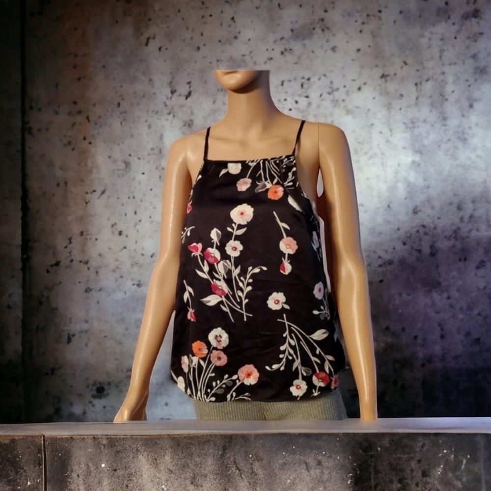Black Floral Top with adjustable straps - Picture 3 of 14